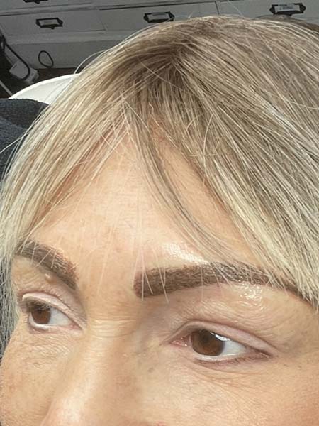 Tattoo anikbeautymed dermapigmentation sourcils 08