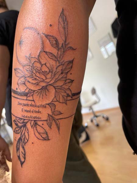 Tattoo anikbeautymed tatouage artistique 10